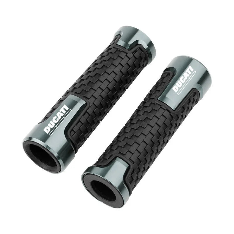 Motorcycle Non Slip Handlebar Grip Throttle CNC Hand Bar Grips For Ducati Monster Panigale 748 749 999 1098 1199 1299 1198 848 S