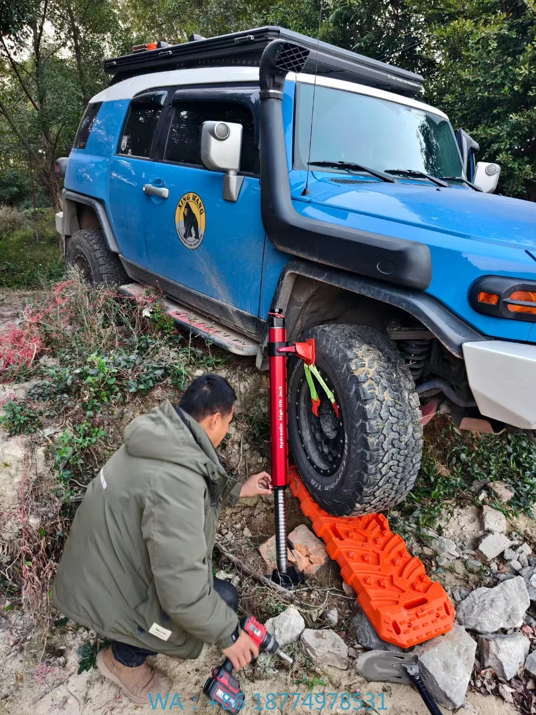 ew Portable Car Repair Top 4x4 Off-Road SUV Universal Parts2-Ton Aluminum & Steel High Lift Hydraulic Recovery Long Jack N