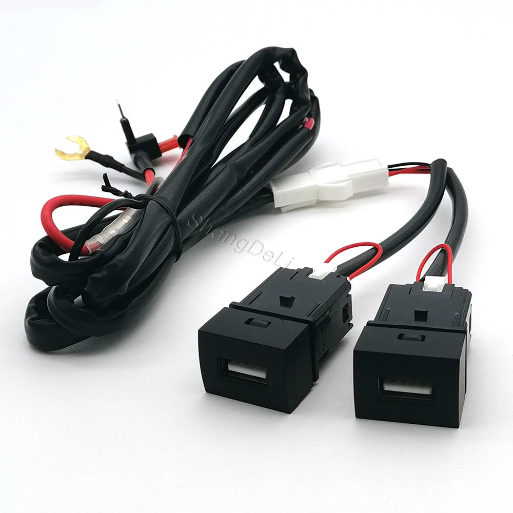 1PC Car QC3.0 USB Phone Charger Dual Interface Socket Adapter Fit For Nissan KICKS SYLPHY 2019 2020 2021 Accessories