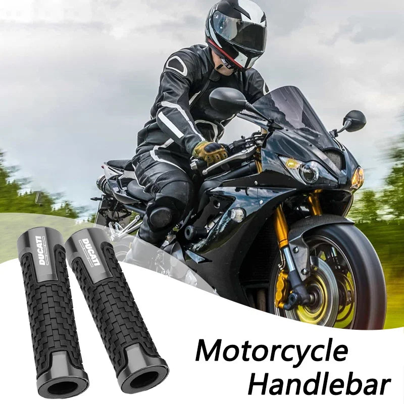 Motorcycle Non Slip Handlebar Grip Throttle CNC Hand Bar Grips For Ducati Monster Panigale 748 749 999 1098 1199 1299 1198 848 S