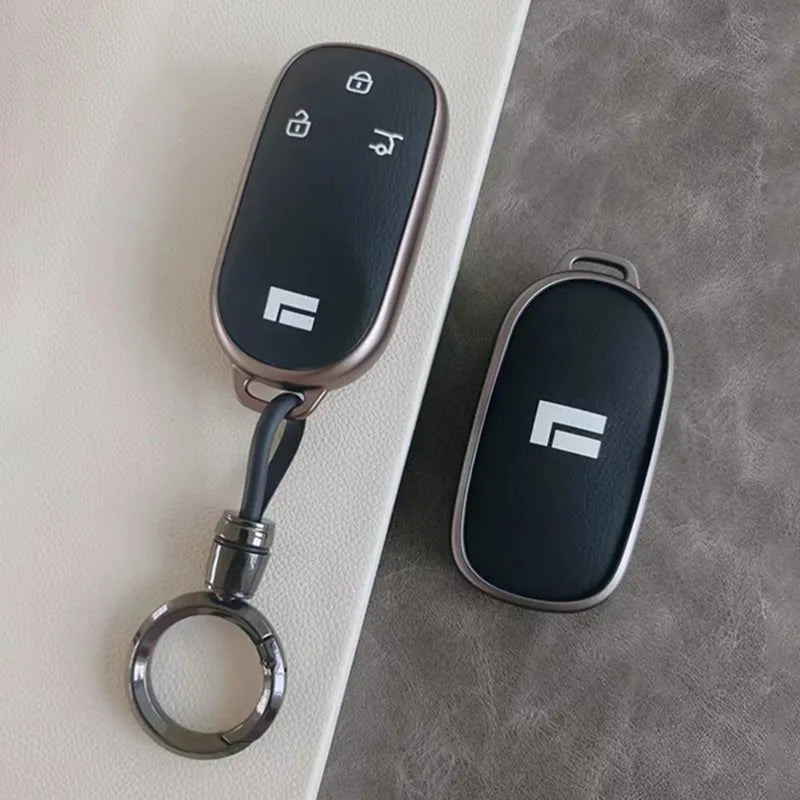 Customized TPU Car Key Case Cover Holder Key Shell Buckle For Geely ROX 01 2024