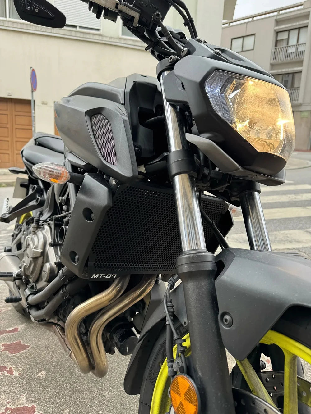 For Yamaha MT-07 FZ-07 FZ07 2018 2019 2020 2021 2022 2023 2024 MT07 Motorcycle Radiator Grille Guard Cover Fuel Tank Protector