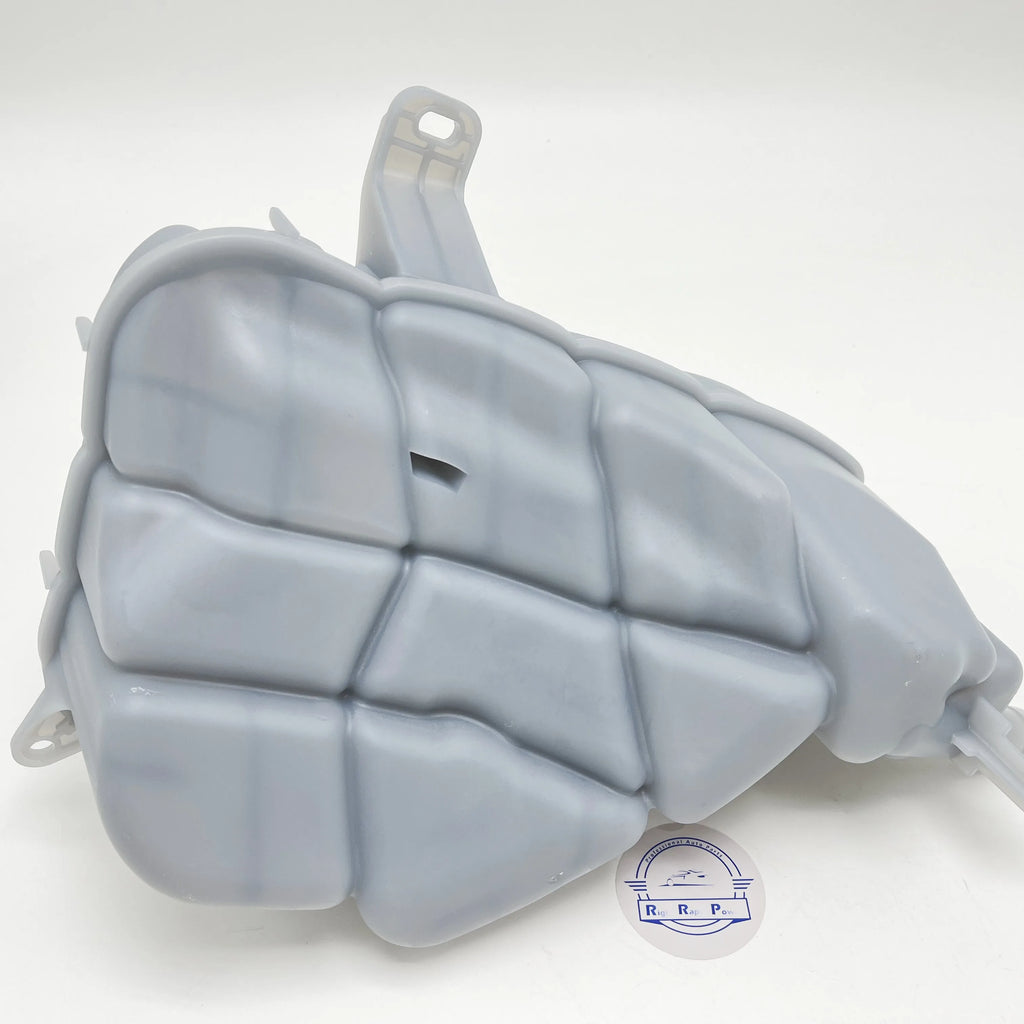 High Quality Car Coolant Radiator Expansion Tank OEM 4H0121403G 4H0121403M For Audi A8 D4 S8 3.0TFSI 2010-2017