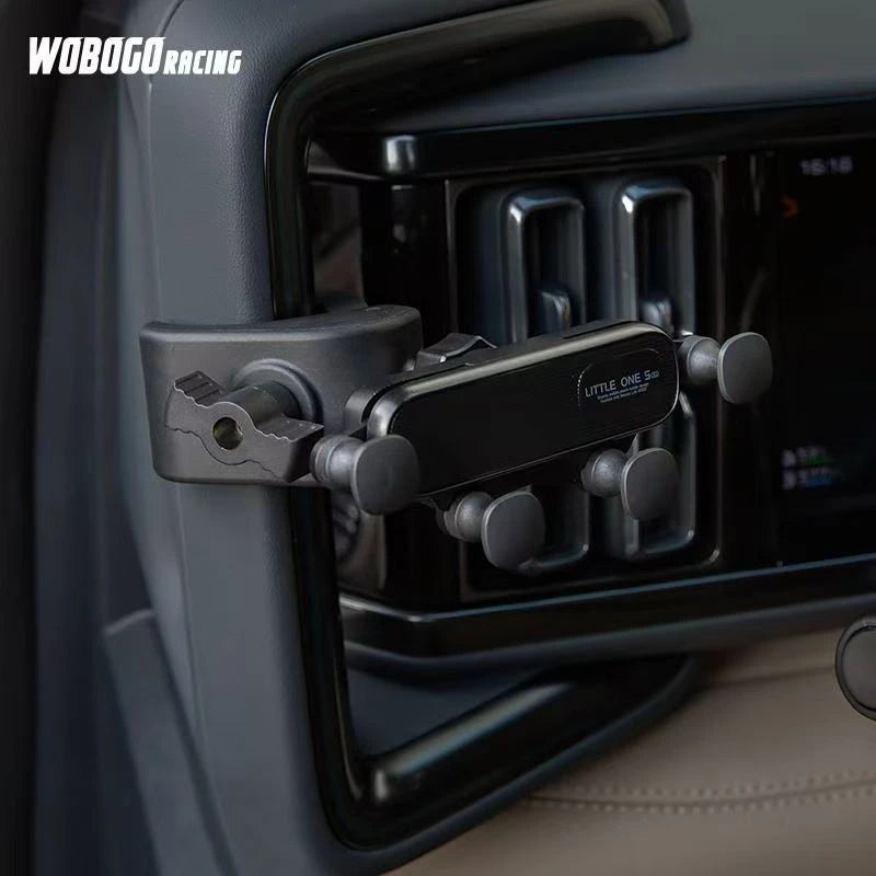 BYD Equation Leopard Leopard 5/Leopard 8 car mobile phone holder magnetic mobile phone gravity water cup holder accessories