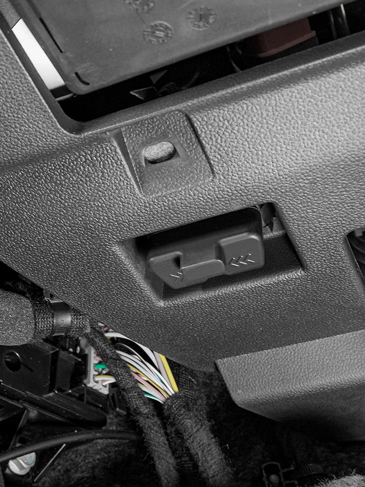 OBD Port Cover for BYD Equation Leopard Titanium 7 Dustproof Waterproof Diagnostic Interface Protector Interior Accessory