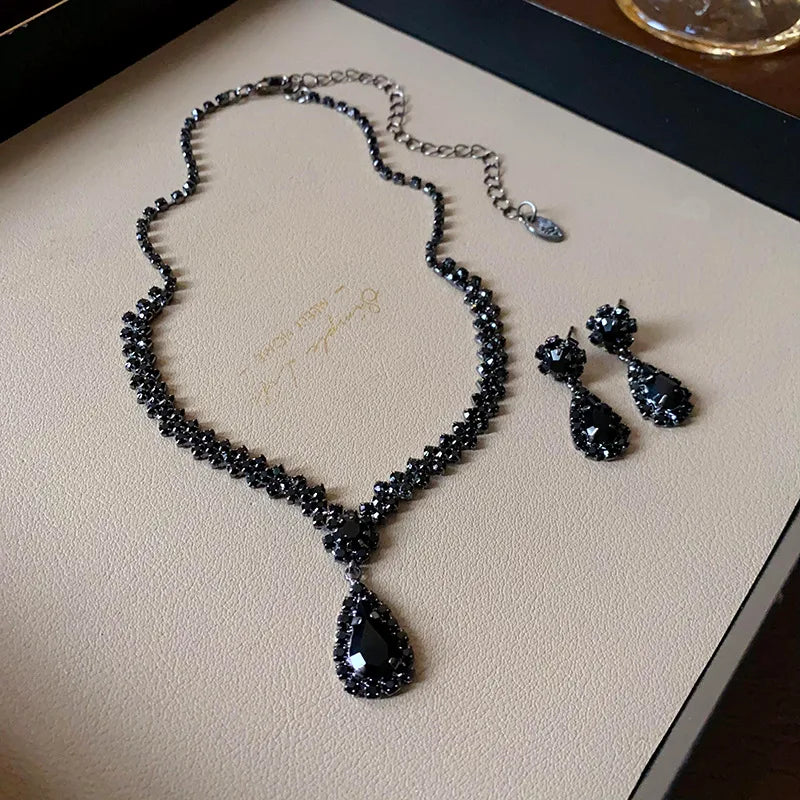 Collana con strass lucidi e orecchini a goccia grandi per donna, Set di gioielli da sposa per abiti da sera
