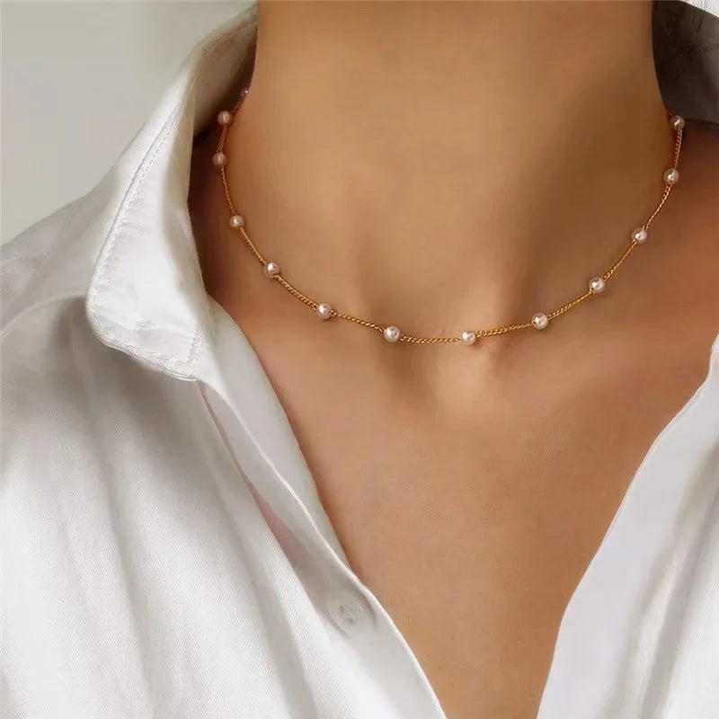 LATS Meerlaagse Parel Kruis Liefdeshart Hanger Kettingen voor Dames Goudkleur Mode Sleutelbeen Halsketting 2024 Trend Sieraden