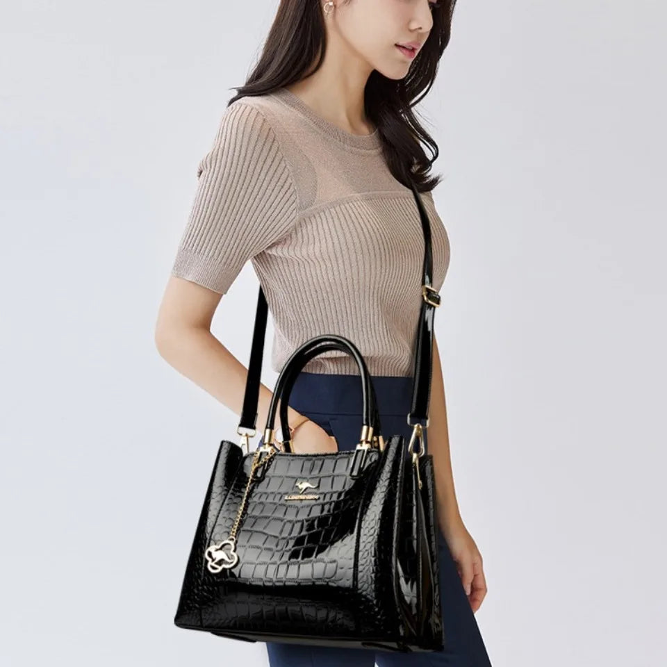 KAIDIFEINIROO Borsa a tracolla casual con marchio Kangaroo in pelle PU ad olio Borsa a mano da donna Borsa a tracolla a grande capacità a tre strati