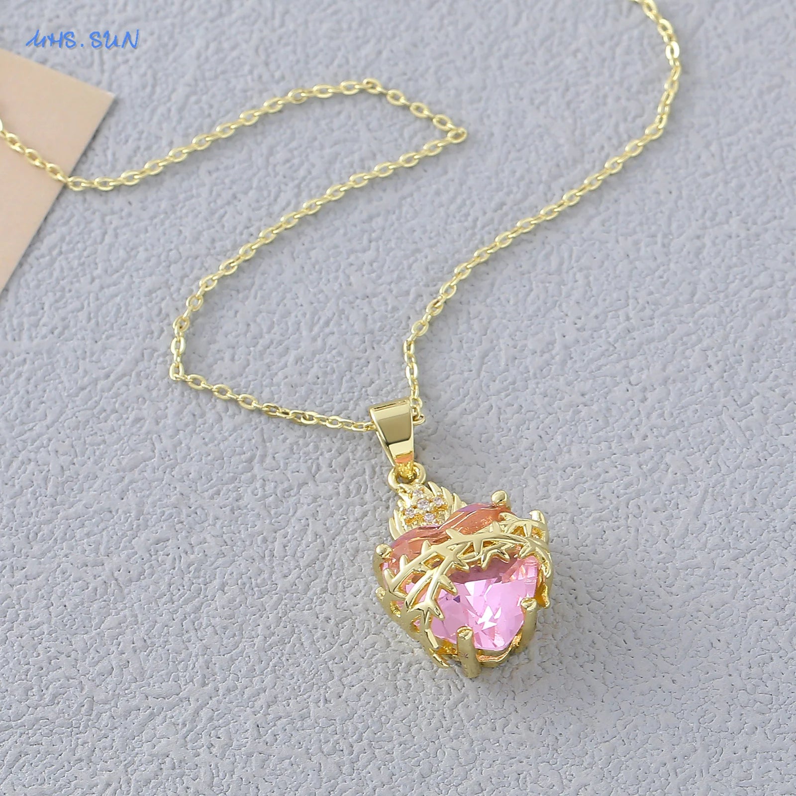 SUNSLL Sacro Cuore Rosso Croce Zircone Cubico Ciondoli Collane Lusso Donne Placcato Oro Romantico Amore Anniversario Gioielli Regalo