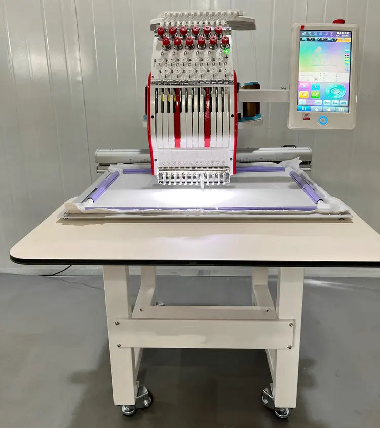 Macchina da Ricamo Industriale Computerizzata Monotesta a 9 Aghi Automatica ad Alta Velocità per Vestiti Prezzo