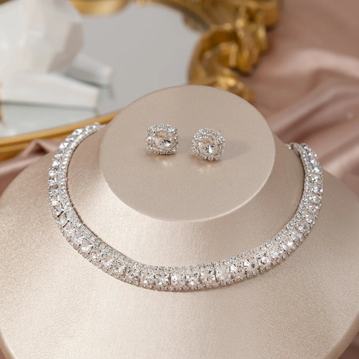 Damesketting & oorbellen met strass Trendy sieradenset Modieuze accessoires voor feestjes & dagelijkse kledingdecoratie