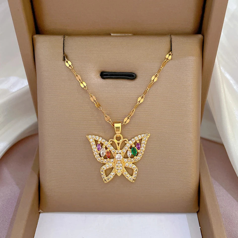 ZAKOL Klassieke Goudkleurige Roestvrijstalen Ketting voor Dames Glanzende Zirkoon Geometrische Hart Hanger Kettingen Sieraden Cadeau