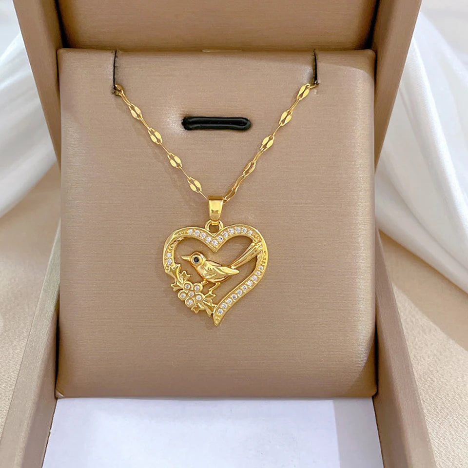 ZAKOL Klassieke Goudkleurige Roestvrijstalen Ketting voor Dames Glanzende Zirkoon Geometrische Hart Hanger Kettingen Sieraden Cadeau
