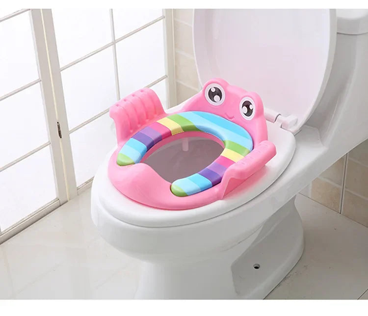 Riduttore per WC per bambini con scaletta, seggiolino da allenamento regolabile, comodo, a forma di cartone animato, per bambini