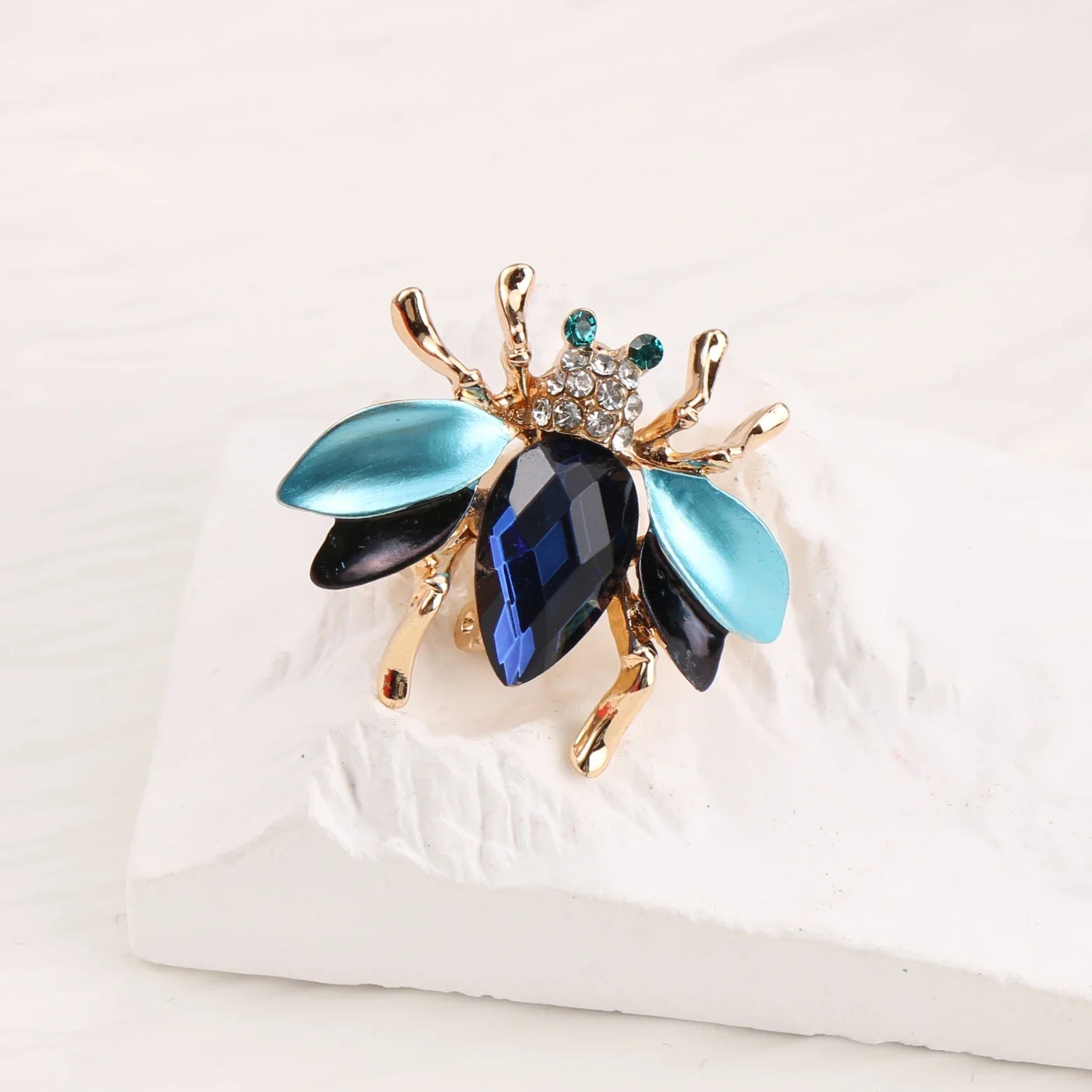 Spilla Corsage alla Moda con Strass Blu, Piccola Ape Carina, Unisex, per Feste, Vacanze, Regalo di Natale, Spilla