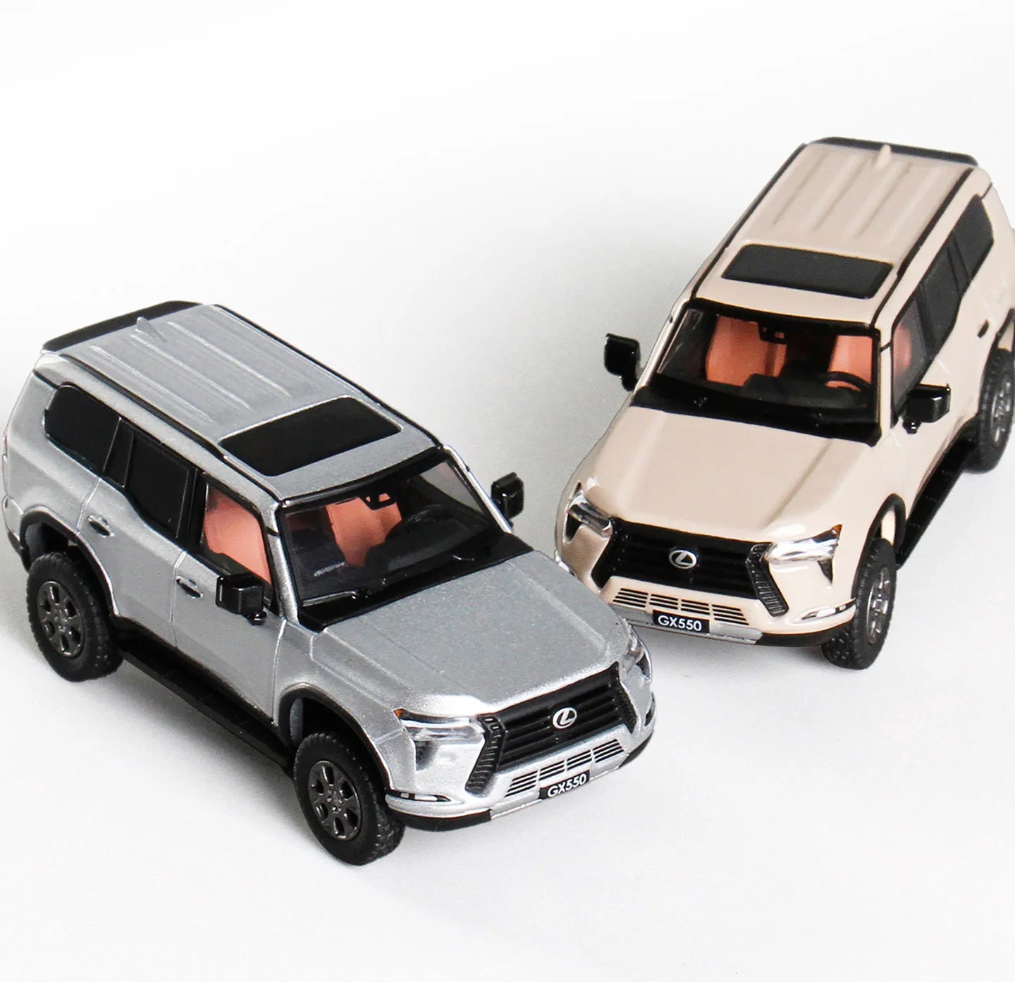 1:64 Lexus GX550 Off-road SUV Alloy Diecast Car Model Static Mini Metal Vehicle Replica Collectible Toy For Car Fans Desk Decor