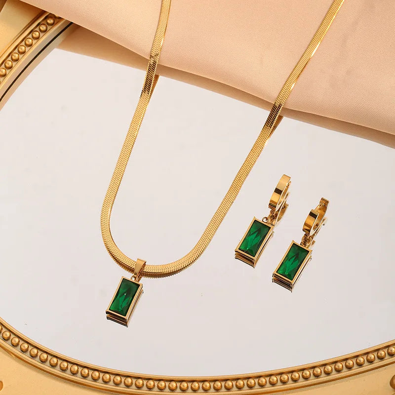 IFYOUOO Set di Collana e Orecchini in Acciaio Inossidabile con Cristallo Verde Quadrato e Zircone per Donne e Ragazze, Nuova Moda Gioielli Inossidabili