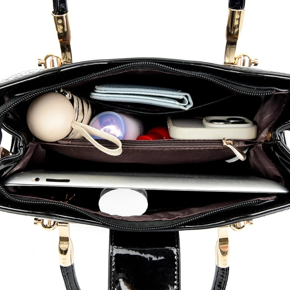 KAIDIFEINIROO Borsa a tracolla casual da donna in pelle PU con tracolla a marsupio, grande capacità, tre strati