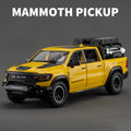 1:32 Dodge RAM 1000 TRX Mammoth Metal Diecast Alloy Car Model Car Central Control Decoration Ornaments Gift With Boyfriend Goods