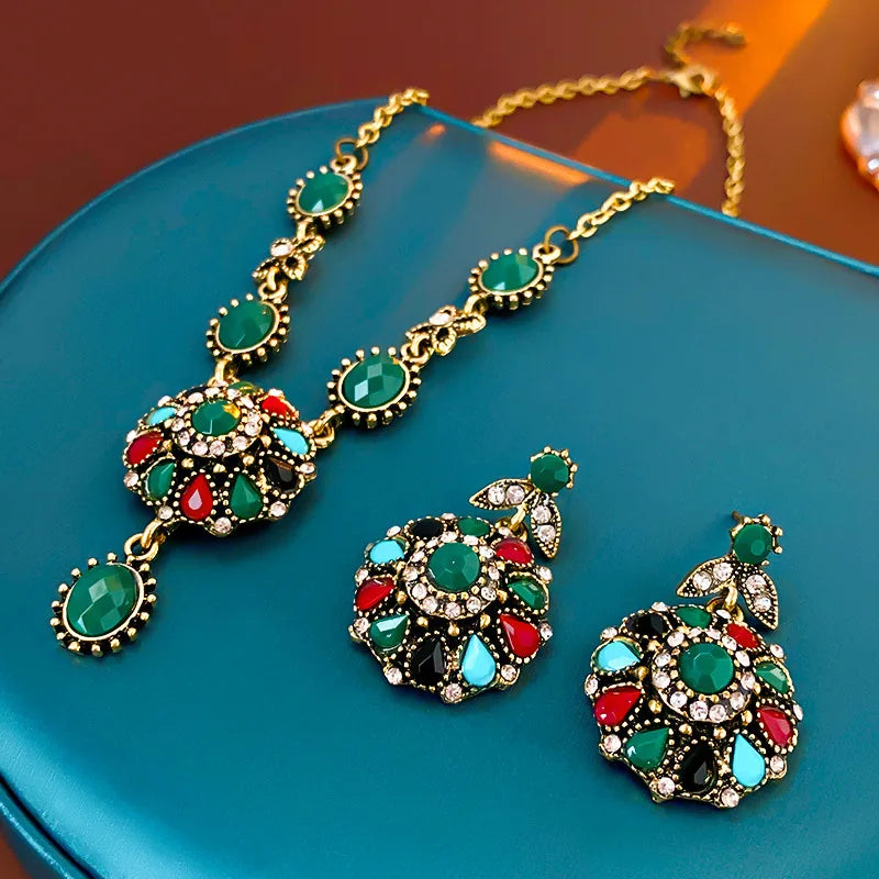 Collane da Donna Colorate con Strass a Goccia Rotonde a Fiore, Catene Girocollo Vintage Raffinate, Gioielli Estetici Delicati, Vendita all'Ingrosso
