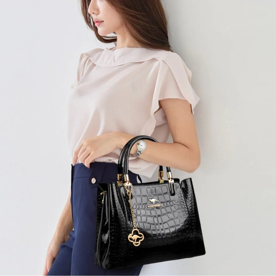 KAIDIFEINIROO Borsa a tracolla casual con marchio Kangaroo in pelle PU ad olio Borsa a mano da donna Borsa a tracolla a grande capacità a tre strati