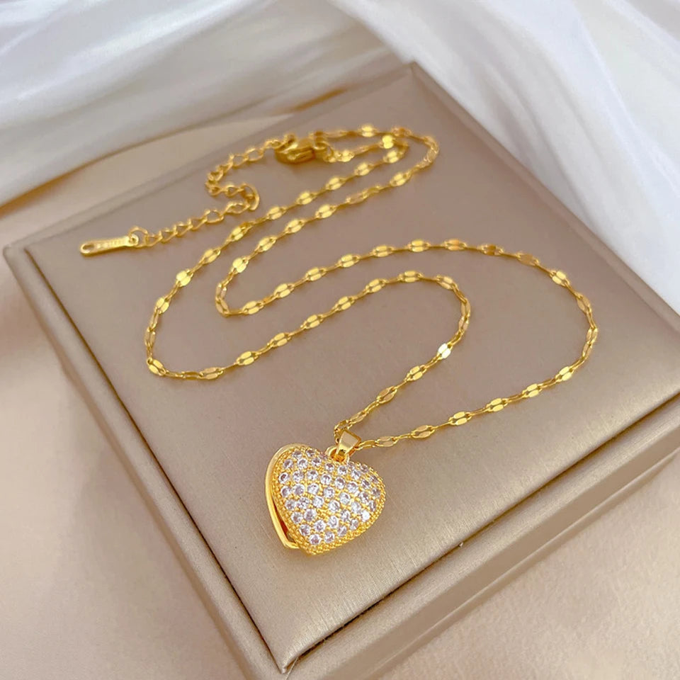 Collana ZAKOL classica color oro in acciaio inossidabile da donna con ciondolo a cuore geometrico in zircone brillante, gioielli regalo