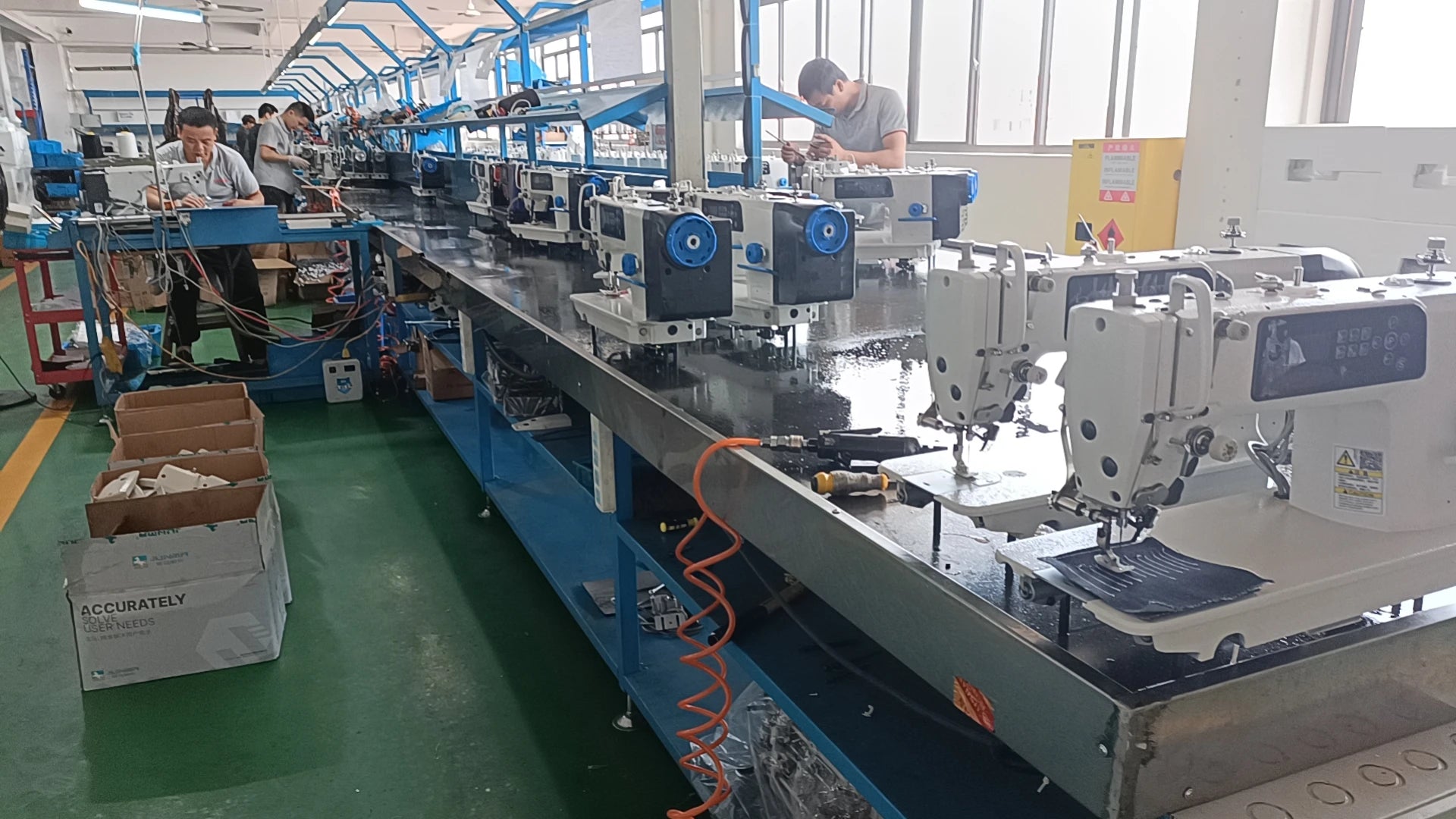 Macchina da ricamo computerizzata a testa singola CP-3620 a 12 aghi per cappelli