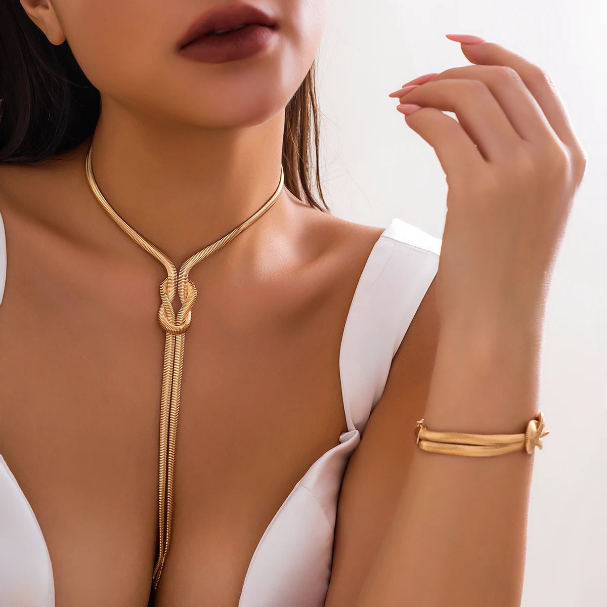 Set di 2 pezzi, collana e braccialetto sexy a catena lunga liscia a serpente intrecciato da donna, girocollo vintage gotico con nappe, accessori gioielli Y2K, nuovo