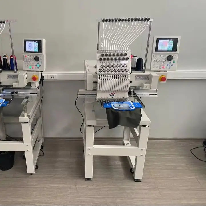 Macchine da ricamo Tajima TEHX-C918 con telaio da ricamo Sewtalent Magnetic Mighty Hoop