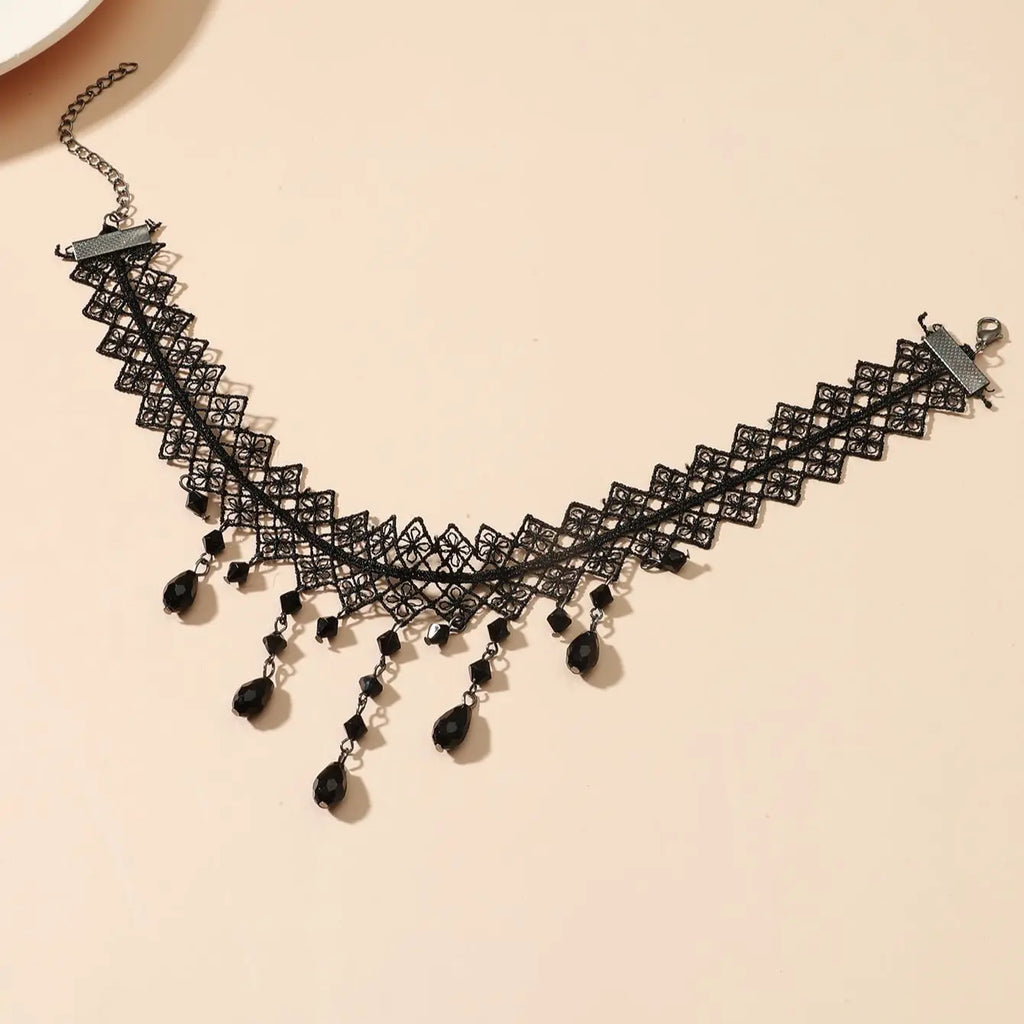 1 St. Dames Prachtige Zwarte Kant Kristal Kleur Bloem Ketting Strand Reizen Vakantie Mode Klassieke Gepersonaliseerde SieradenAvondkleding