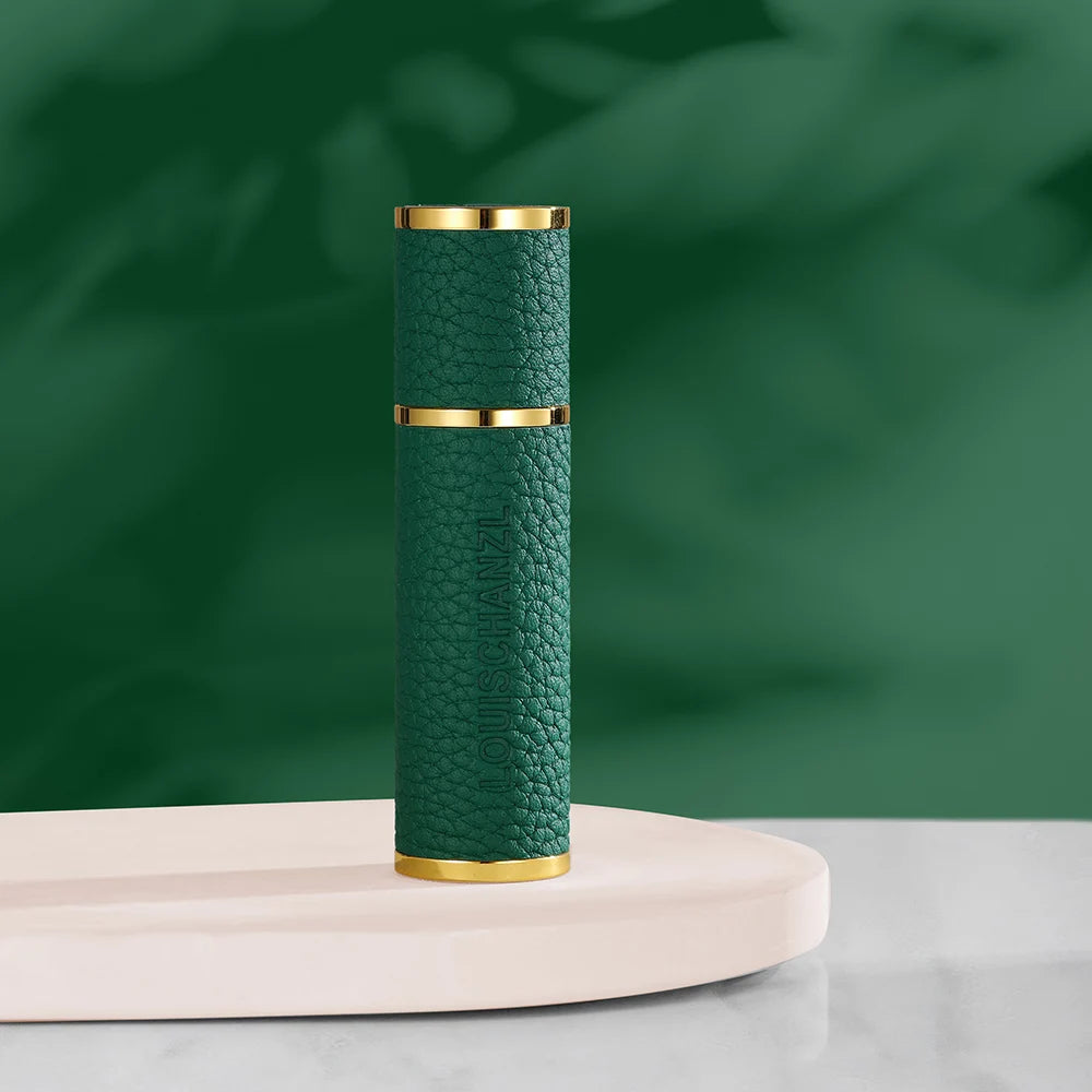 Louischanzl magneet Parfum Verstuiver Draagbare lederen Verstuiver voor aan boord Strakke afdichting Reizen Parfum Spray cadeau 5ml
