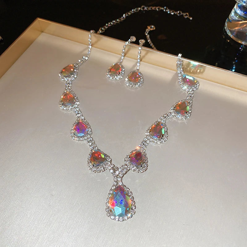 Set di collana e orecchini con strass rossi intarsiati, di lusso leggero, collana girocollo a goccia, set di gioielli per feste di nozze da sposa