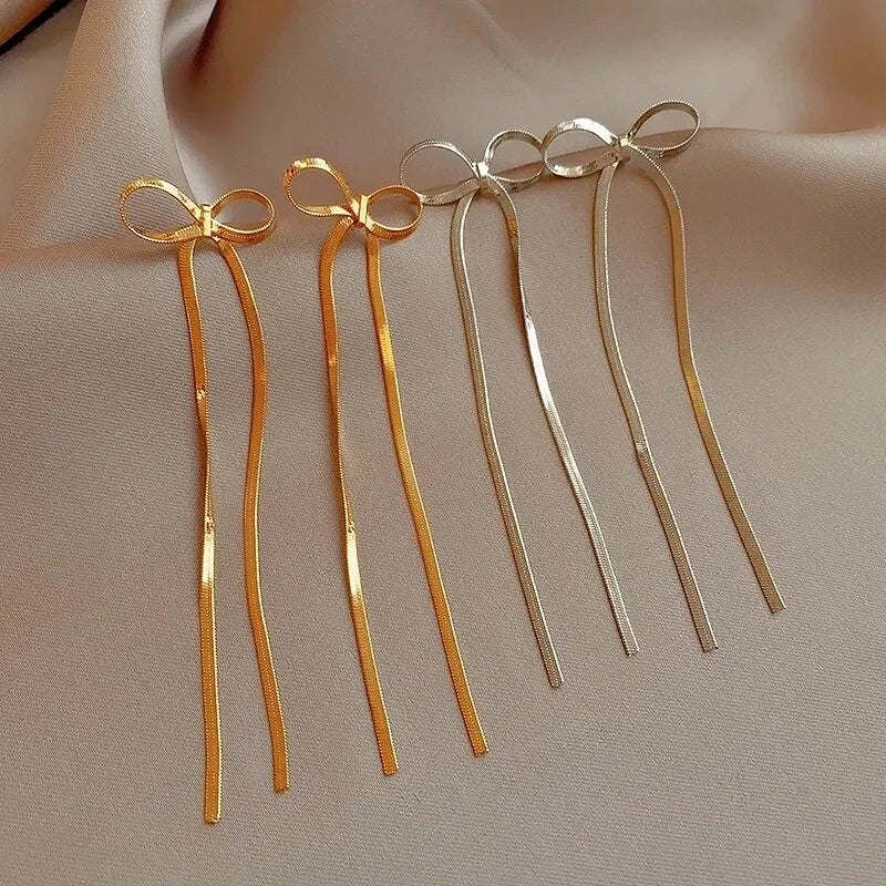 Orecchini pendenti da donna con strass a nappa lunga e catene, colore oro, orecchini pendenti delicati con ciondoli, gioielli di moda