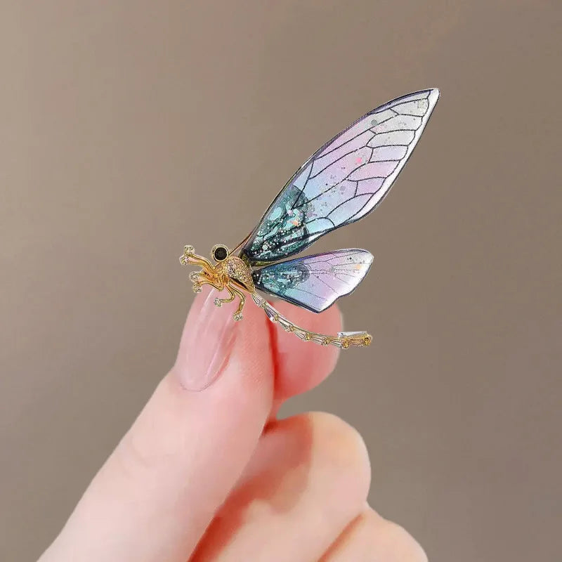 Spille in acrilico trendy da fata elfo farfalla libellula da donna e ragazza, gioielli multicolore in plastica a forma di insetto per feste di compleanno e uso quotidiano