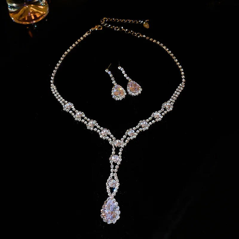 Collana con strass lucidi e orecchini a goccia grandi per donna, Set di gioielli da sposa per abiti da sera