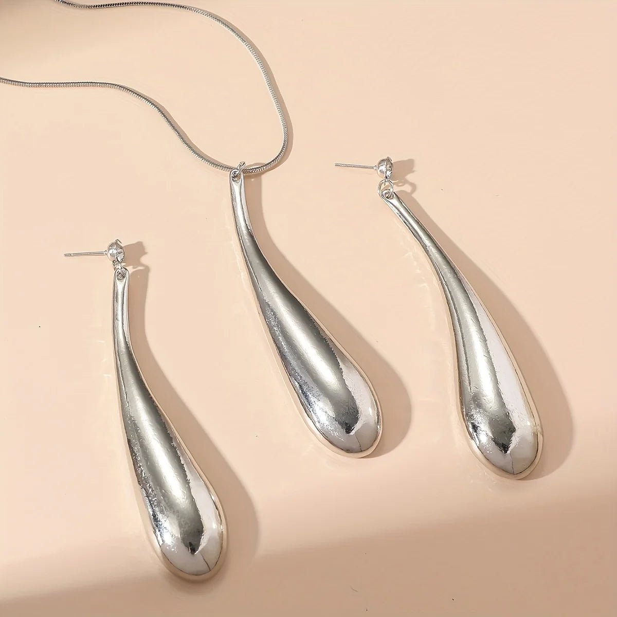 Set di Collana e Orecchini Feng Shui Punk Minimalista, Gioielli da Donna con Strass, per Occasioni Quotidiane e Festività, 3 Pezzi