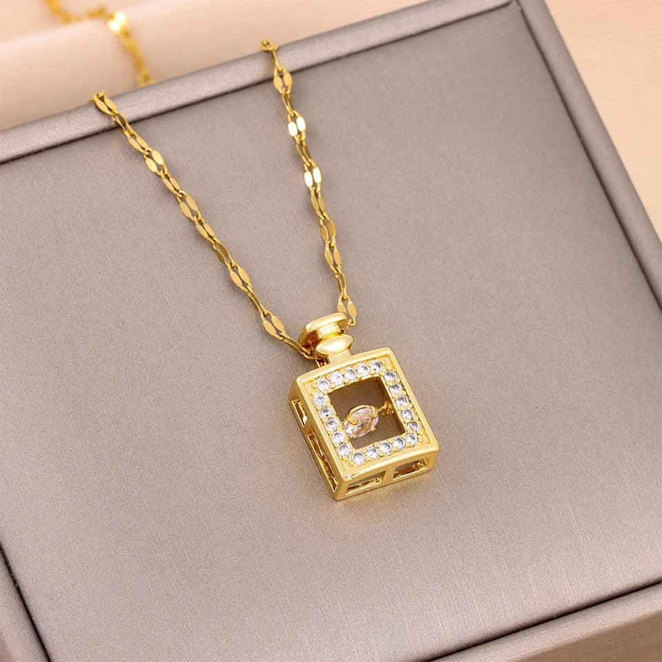 ZAKOL Collana Classica Color Oro in Acciaio Inossidabile da Donna Collane con Pendente a Cuore Geometrico in Zircone Brillante Gioielli Regalo