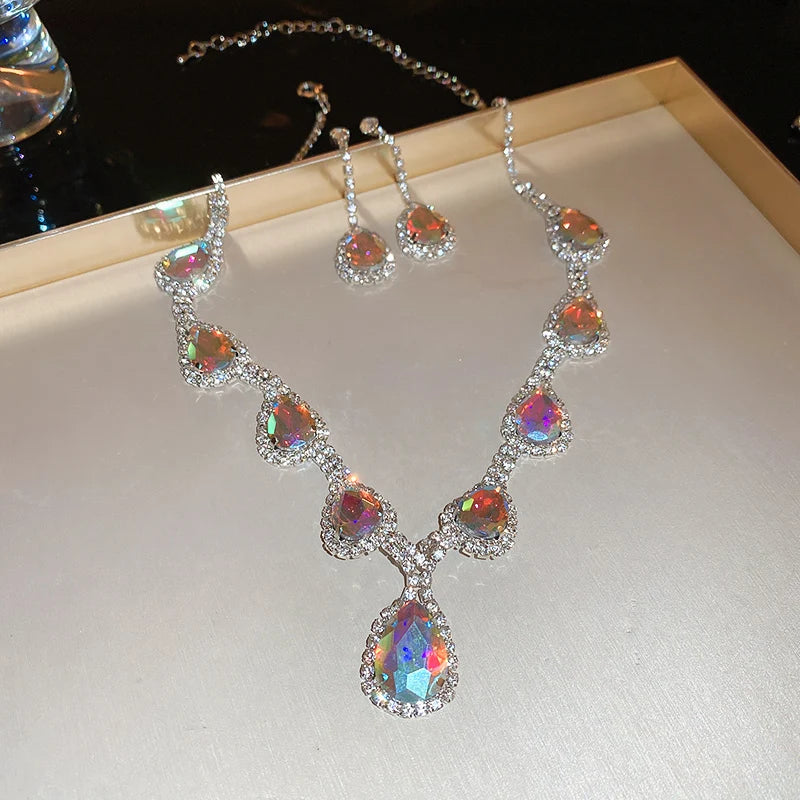 Ingelegde Rode Strass Ketting Oorbellenset Voor Vrouwen Licht Luxe Waterdruppel Choker Ketting Bruids Feest Juwelensets