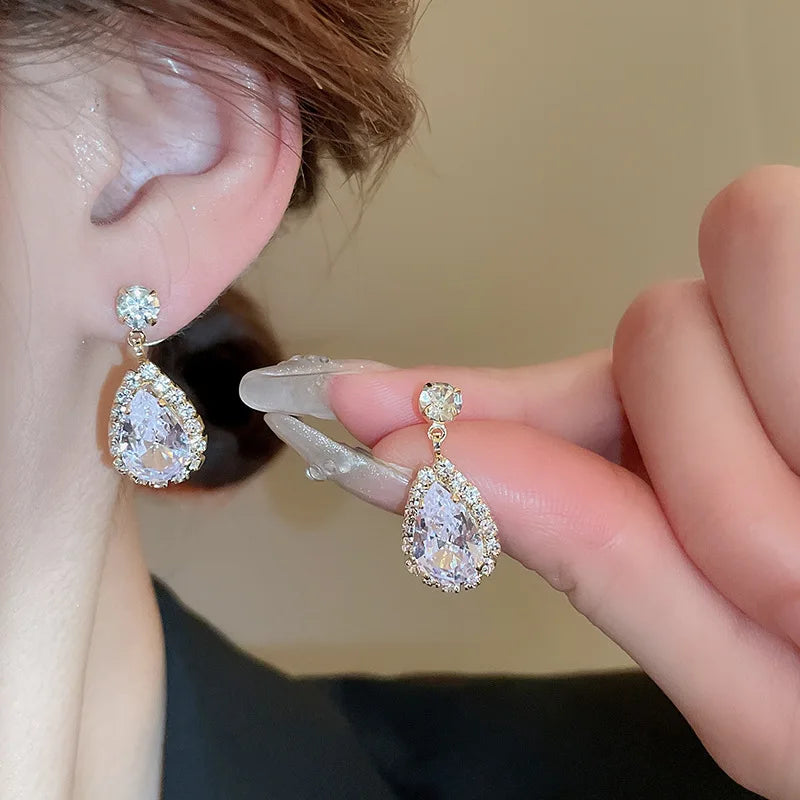 Collana con strass lucidi e orecchini a goccia grandi per donna, Set di gioielli da sposa per abiti da sera