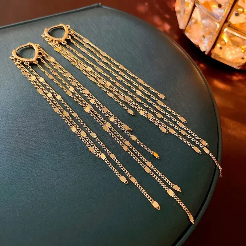 Orecchini pendenti da donna con strass a nappa lunga e catene, colore oro, orecchini pendenti delicati con ciondoli, gioielli di moda