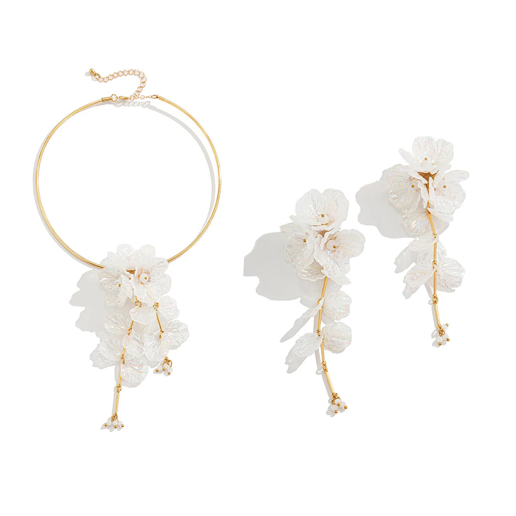 Ingemark Creative Punk Torques Catena Collana Donna Orecchini Pendenti con Fiori Bianchi Eleganti Gioielli da Sposa