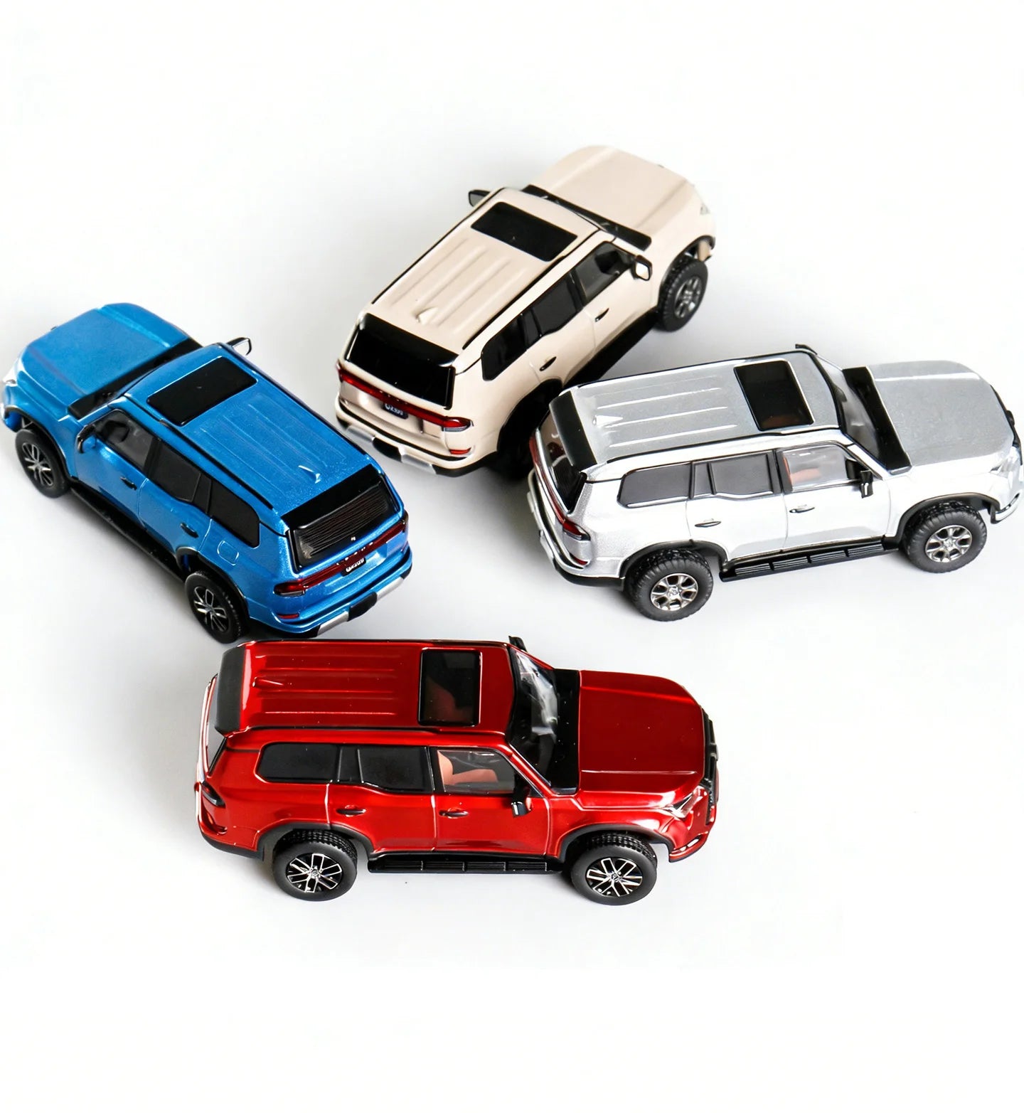 1:64 Lexus GX550 Off-road SUV Alloy Diecast Car Model Static Mini Metal Vehicle Replica Collectible Toy For Car Fans Desk Decor