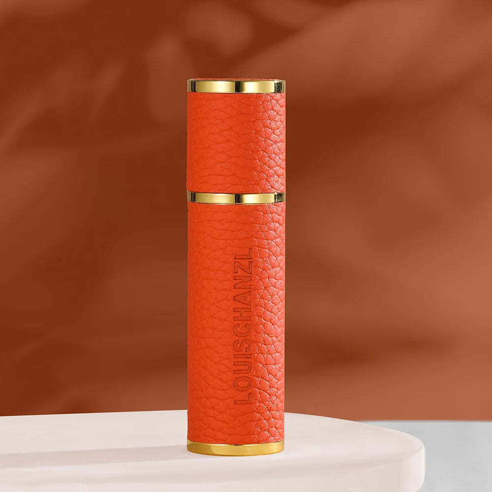 Louischanzl magnet Perfume Atomizer Bottle Portable leather Sprayer for Boarding Tight Sealing Travel Perfume Spray gift 5ml