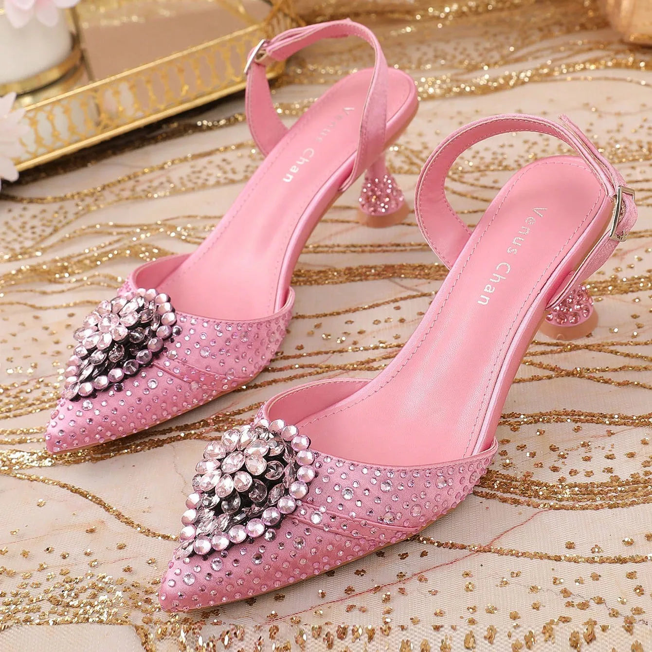 2025 Groene High Heels voor Dames - Italië-Geïnspireerd Strass Puntige Neus Ontwerp voor Schitterende Feesten | Ook in Grote Maten Verkrijgbaar