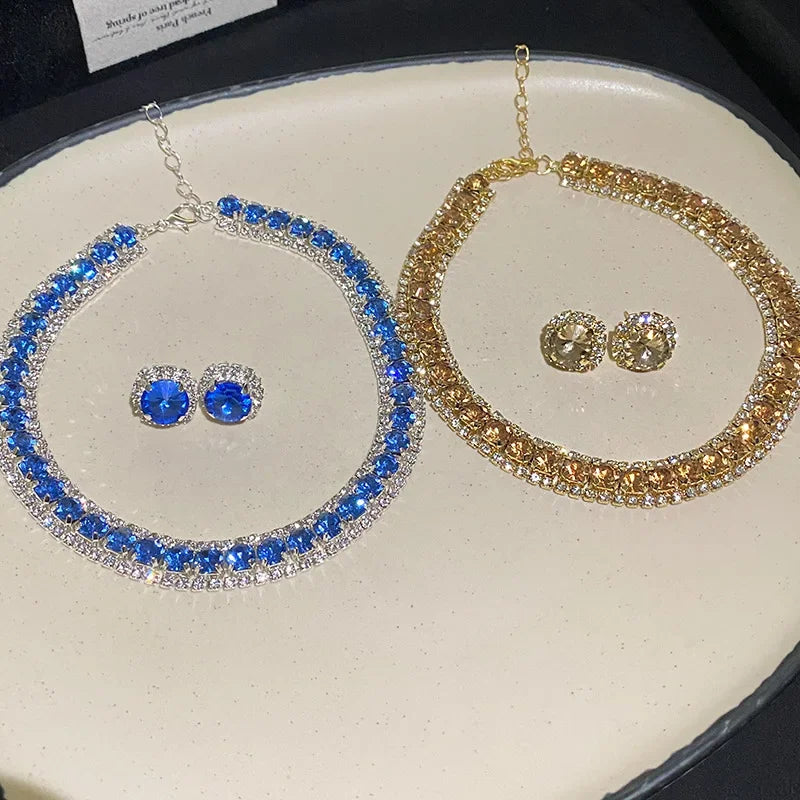 Set di collana e orecchini da donna decorati con strass, gioielli alla moda, accessori eleganti per feste e per decorare il tuo abbigliamento quotidiano