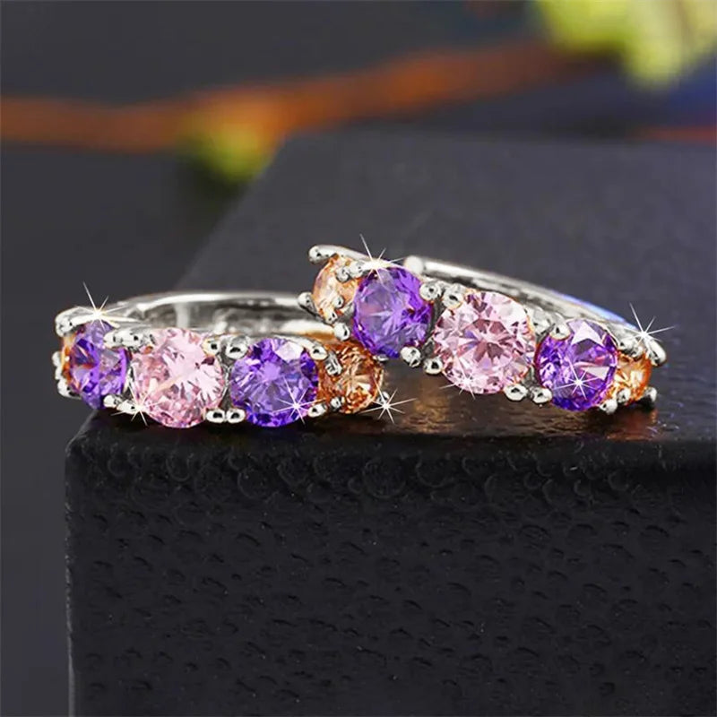 Huitan Moda Lusso Orecchini a Cerchio CZ Rosa/Viola Colorati per Donne Orecchini da Sposa di Nuova Concezione Regalo Gioielli da Festa