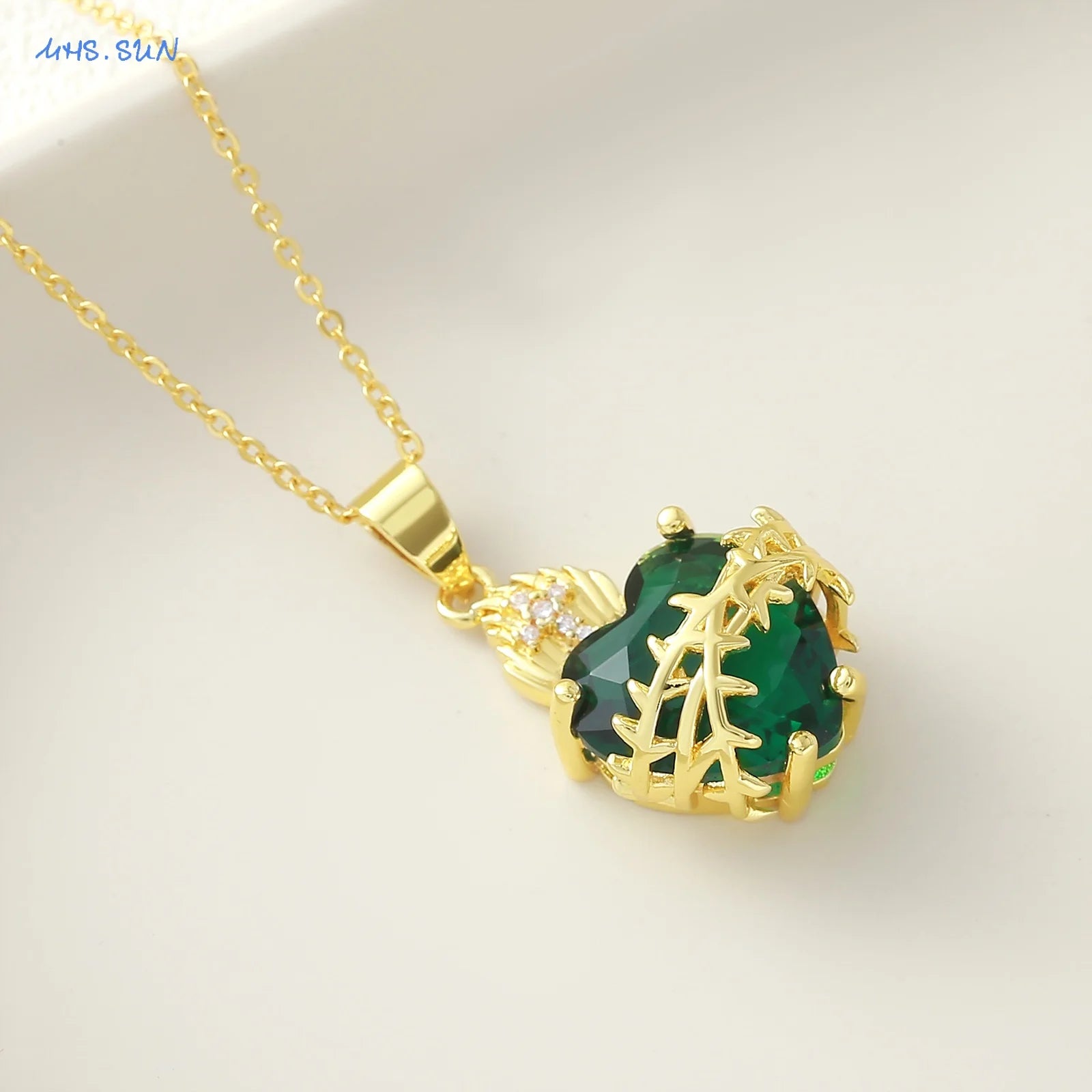 SUNSLL Nuovo zircone cubico placcato oro Smeraldo Sacro Cuore Fiamma Spina Croce Collana Alla moda Versatile Gioielli da donna Regalo