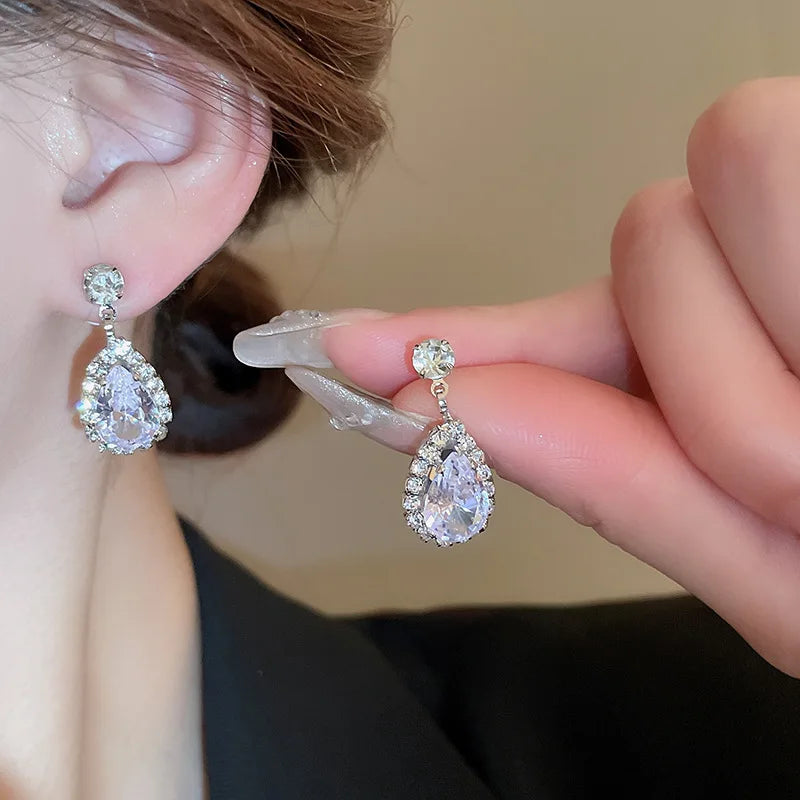 Collana con strass lucidi e orecchini a goccia grandi per donna, Set di gioielli da sposa per abiti da sera