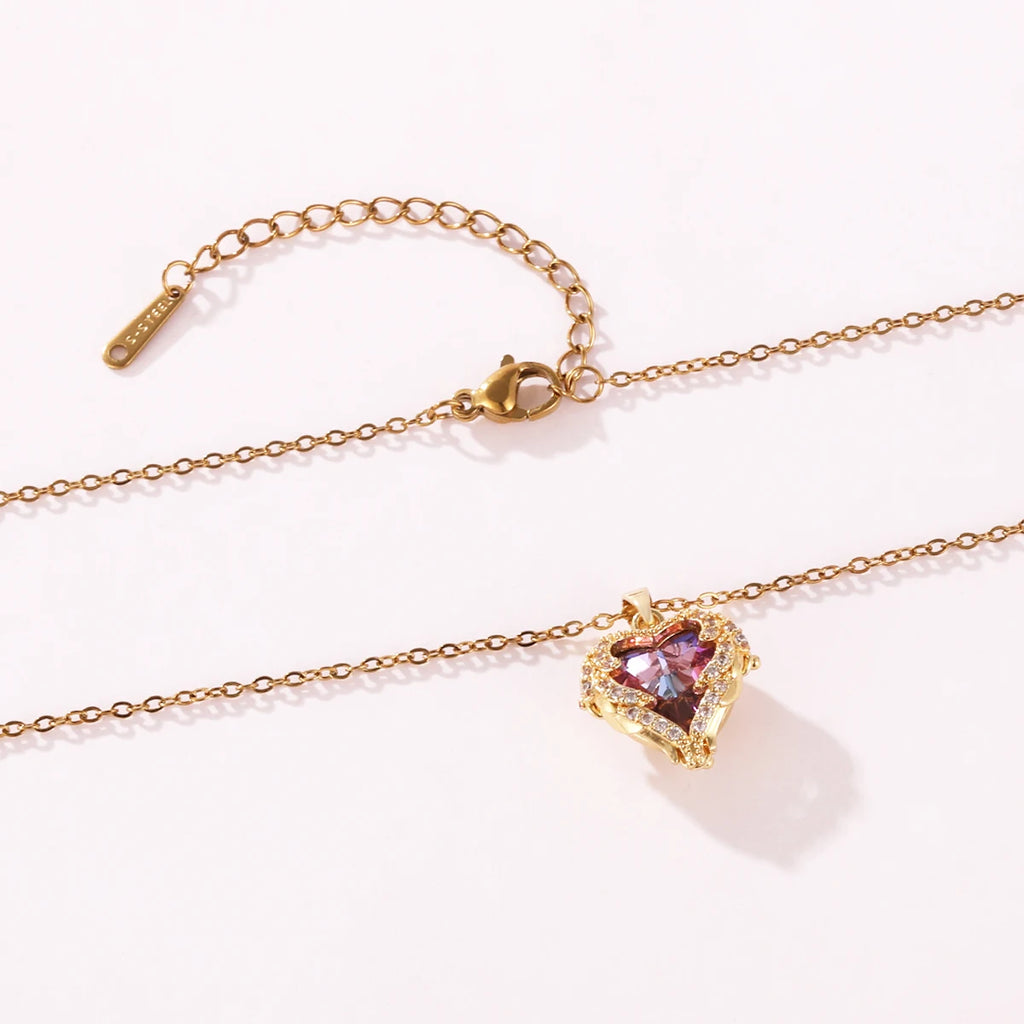 Collana Pendente Cuore Oceano in Cristallo Colorato di Lusso Top per Donna Trendy Gioielli in Acciaio Inossidabile 316L Catena da Collo Femminile per Matrimonio