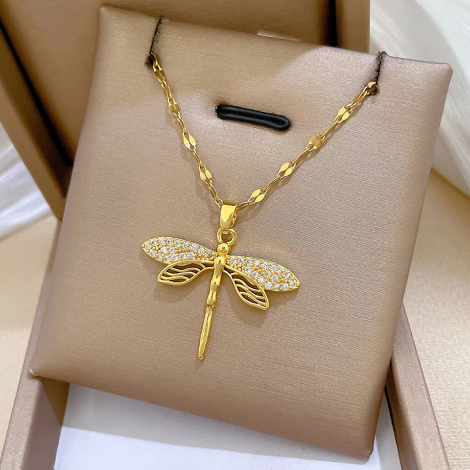 Collana ZAKOL classica color oro in acciaio inossidabile da donna con ciondolo a cuore geometrico in zircone brillante, gioielli regalo